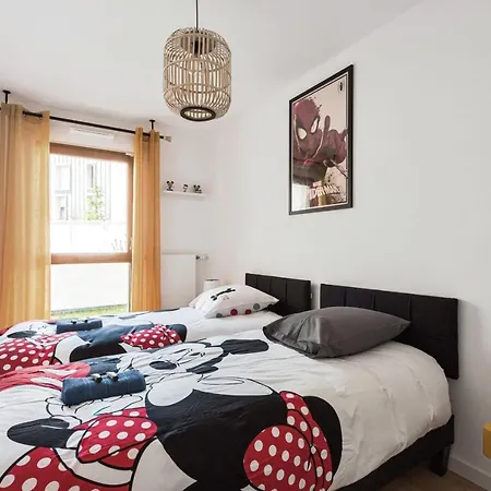 Cosygreen77- Modern With Garden And Parking, 7mns By Car From Disneyland Magny-le-Hongre